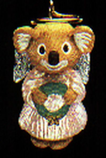 Bear Angel with Wreath