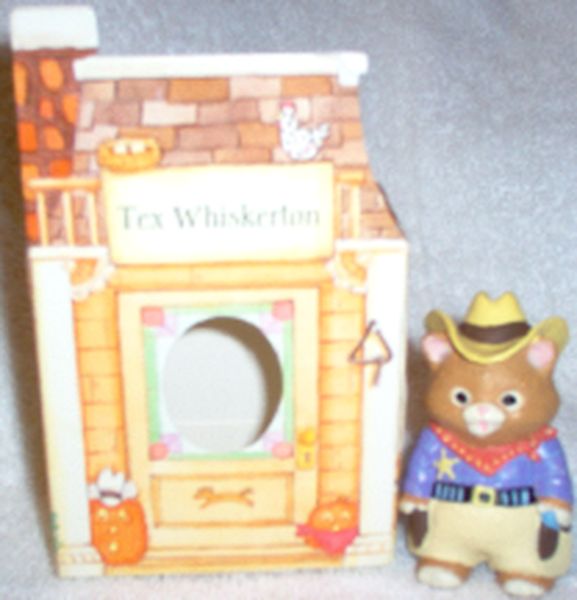 Catwitch HollowTex Whiskerton