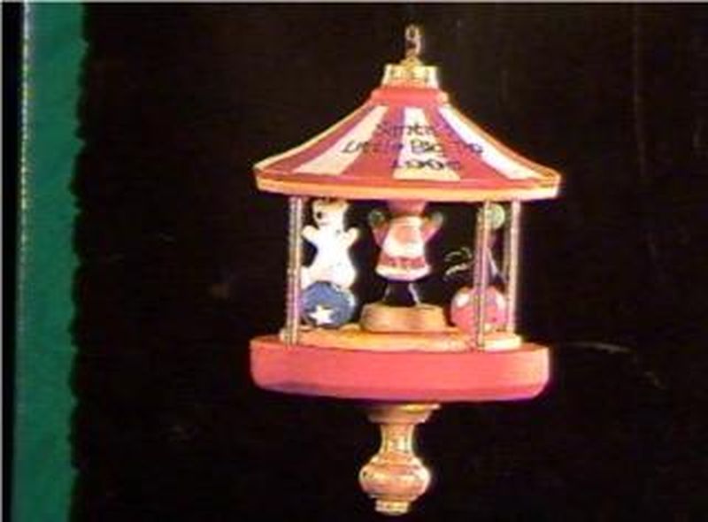 Santa and his Show