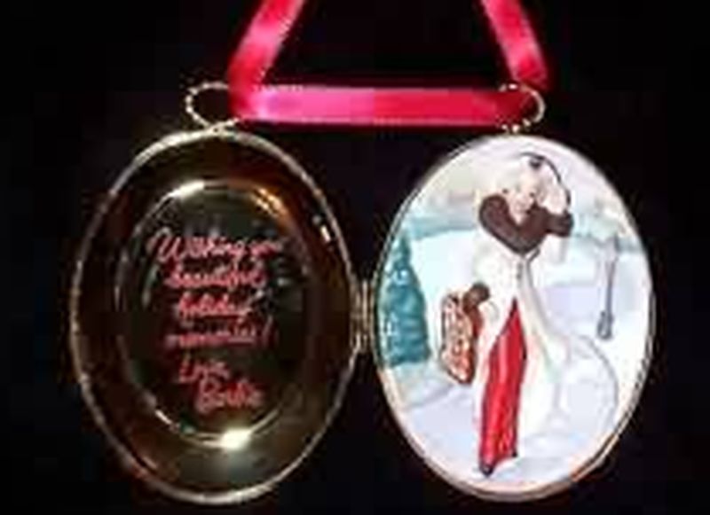 Holiday Memories (Ornament)