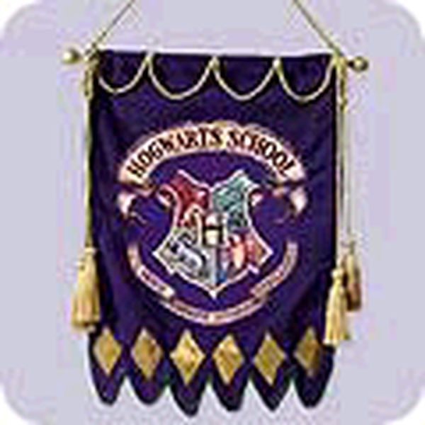 Hogwarts Crest