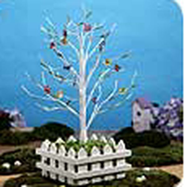 Keepsake Ornament Tree