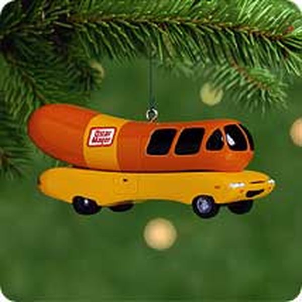 2000 Oscar Mayer Wienermobile
