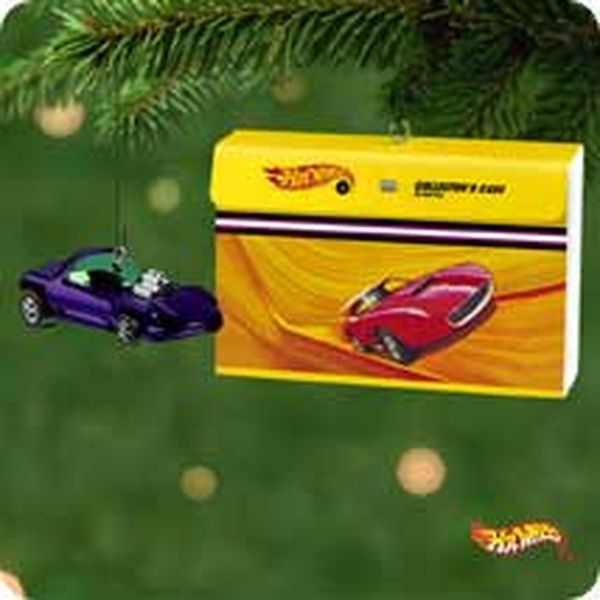 Hot Wheels 1968 Silhouette and Case