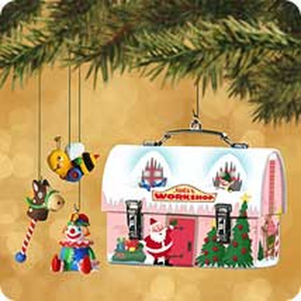 Santa's Workshop Lunchbox