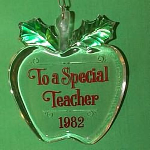 Teacher - Apple