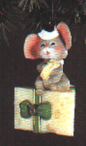 Mouse On Cheese