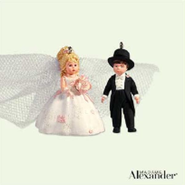 Rosette Dreams Bride and Groom