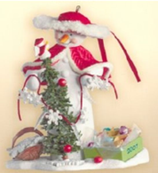 Decorating Snow Lady