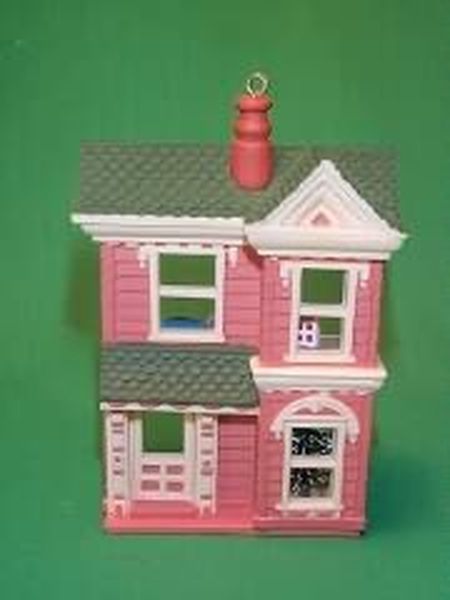 Victorian Doll House