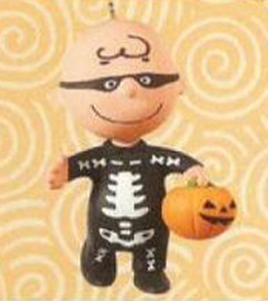 Skele-brating Charlie Brown
