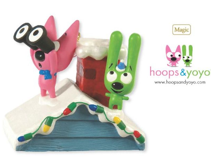 Searching For Santa Hoops and Yoyo
