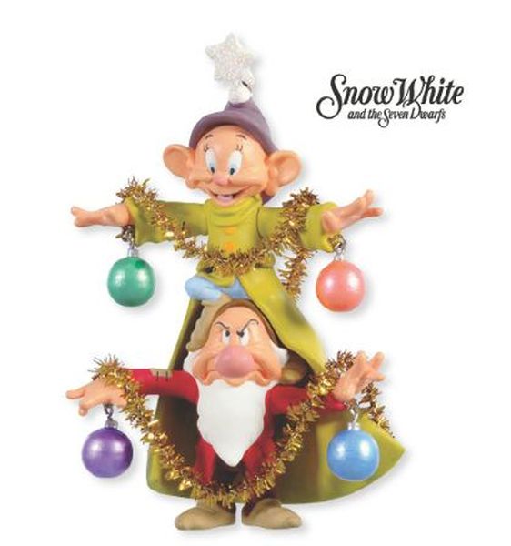 A Very Merry Christmas Tree Walt Disney's Snow White