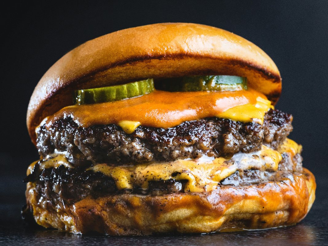 American Classic Cheeseburger recipe, American, Main Courses