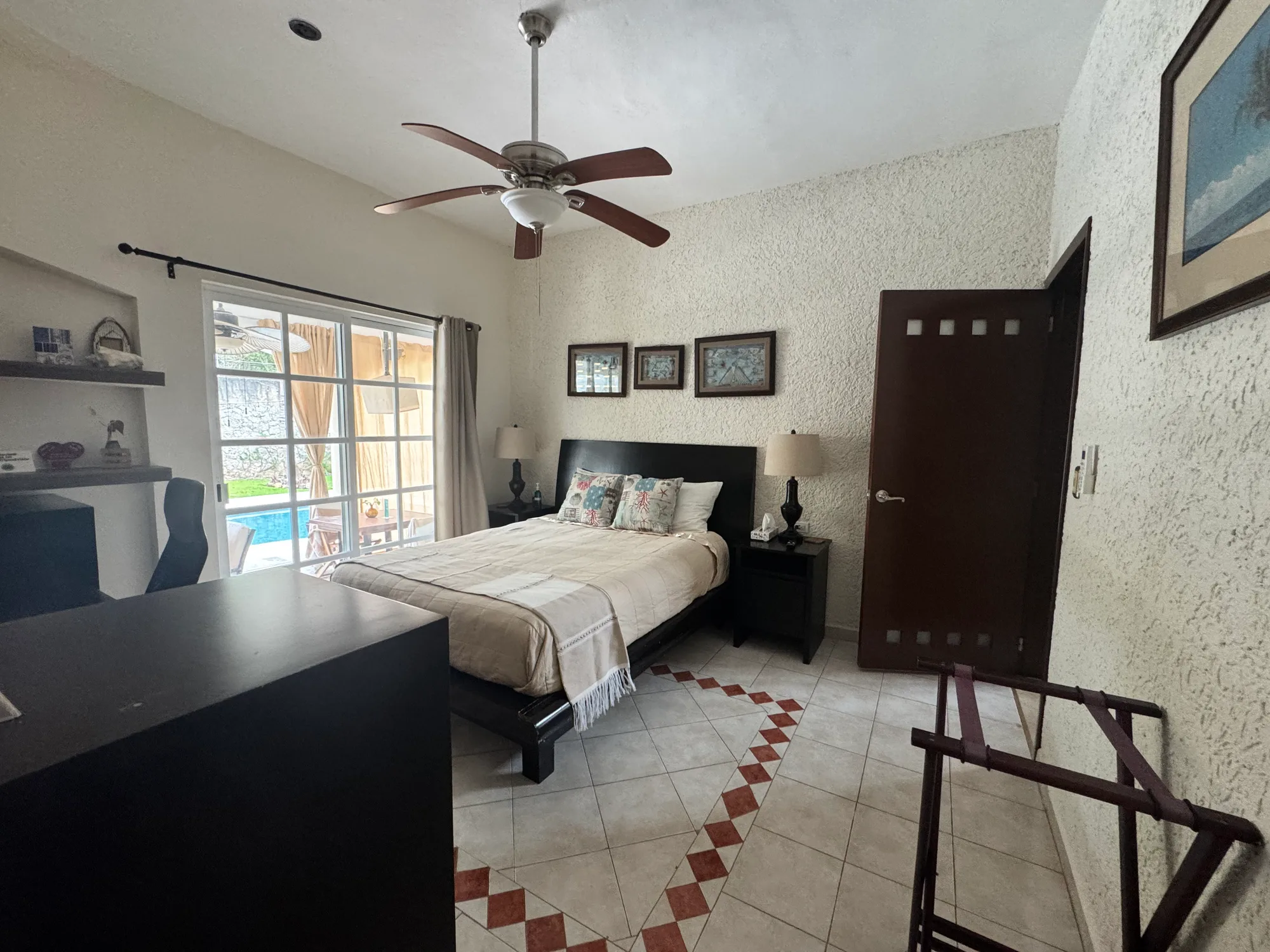 Elite Room 2