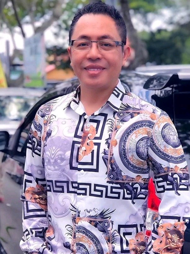 Meet James Mohammad with Yuyyu.com