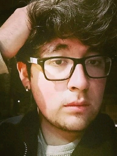 Meet gabriel aparicio with Yuyyu.com