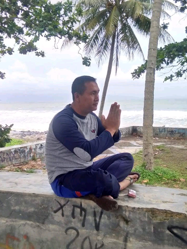 Meet anwar with Yuyyu.com