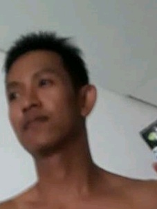 Meet muhammad hendra with Yuyyu.com