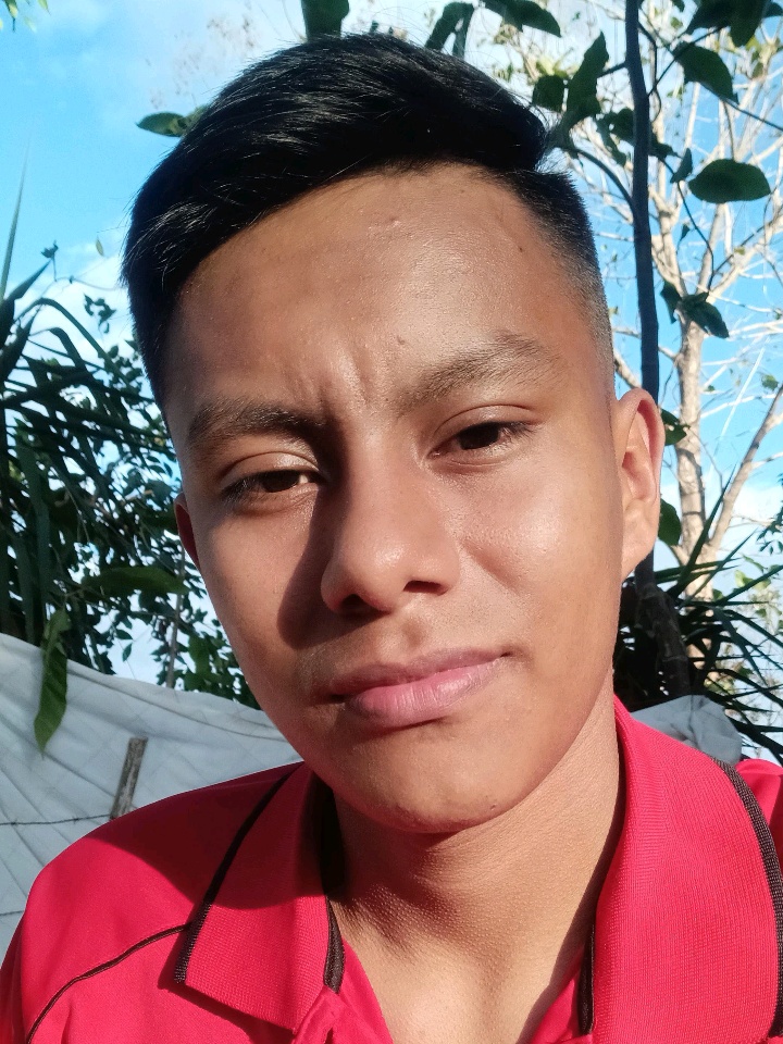 Meet José Ricardo Bernal  with Yuyyu.com