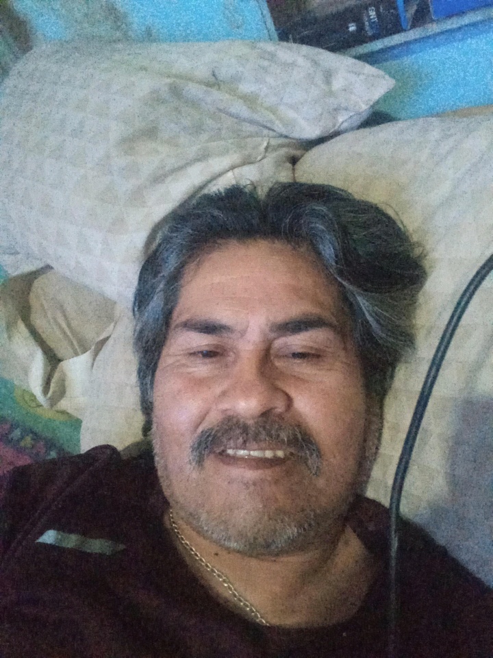 Meet hombre with Yuyyu.com