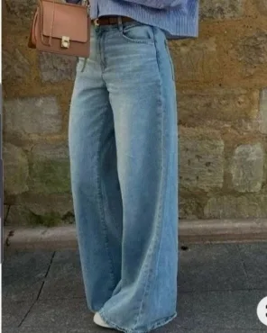 Woman's jeans