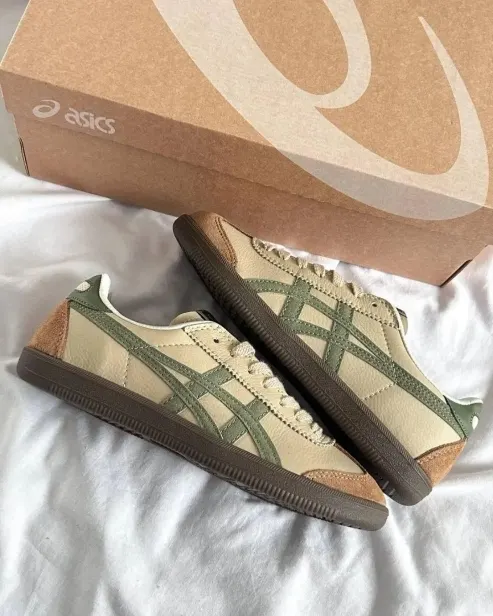 Cream Green