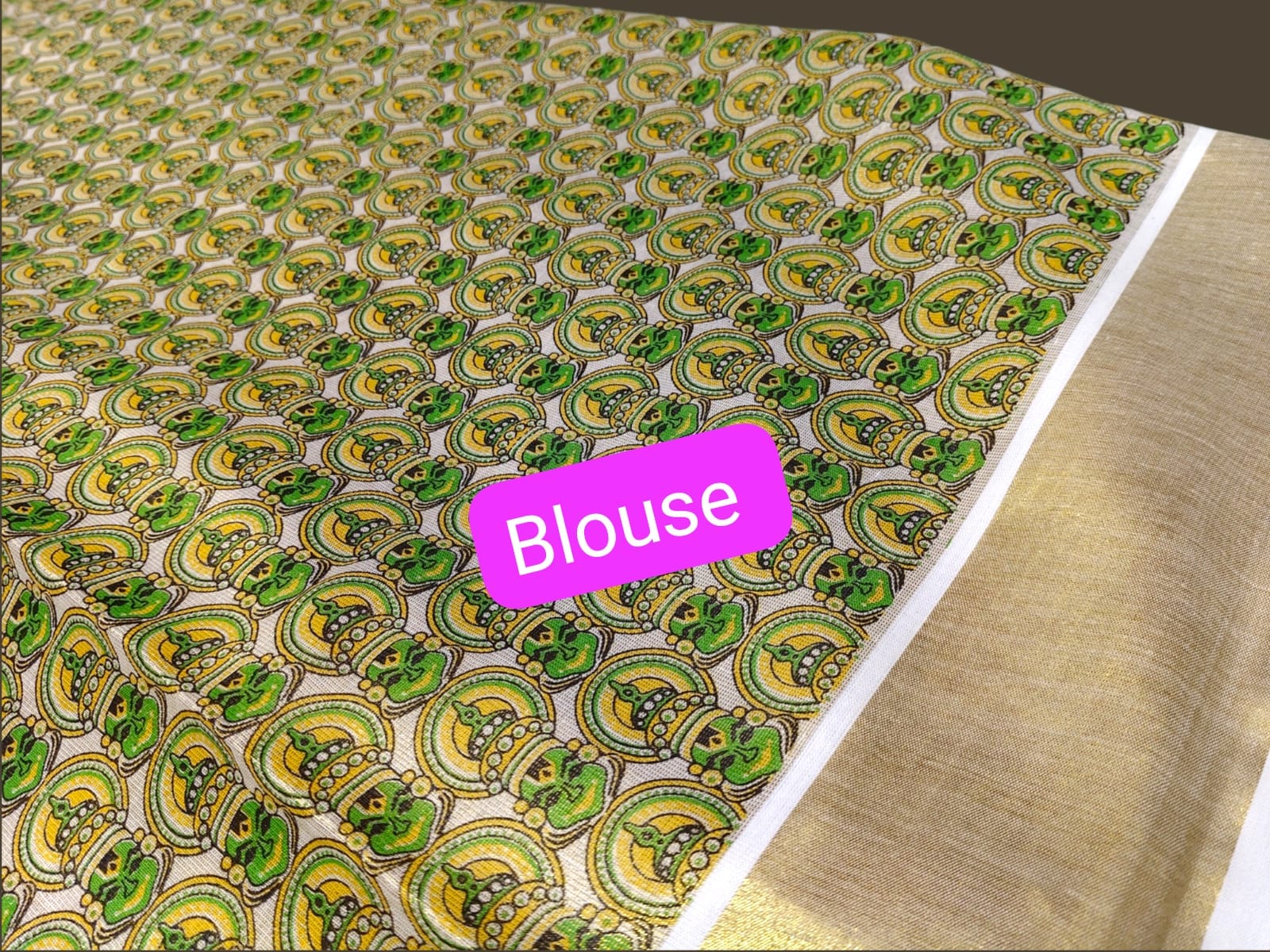 Classic Kerala Artistry Tissue Saree  — photo 2
