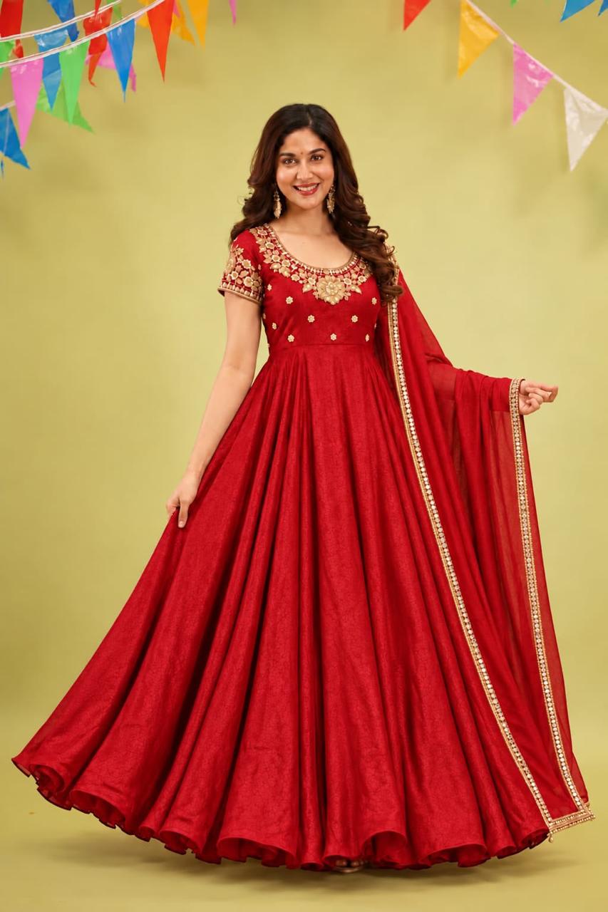Arohi Royal Charm Fendi Crush Anarkali Suit Set