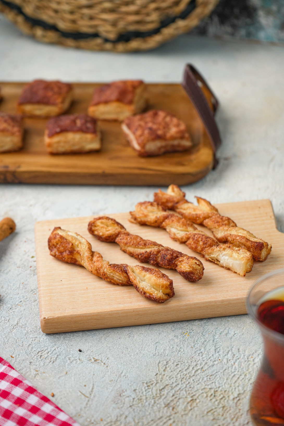 Cinnamon Stick/Baton