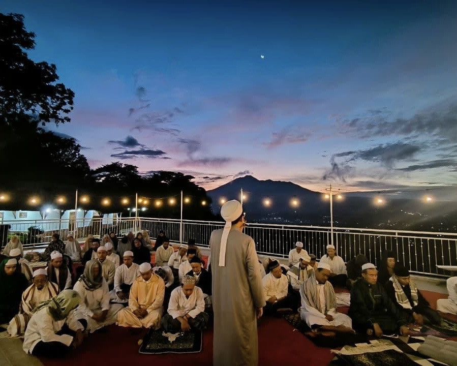Pondasi Thariqah Shiddiqiyyah Darqawiyyah Syadziliyyah
