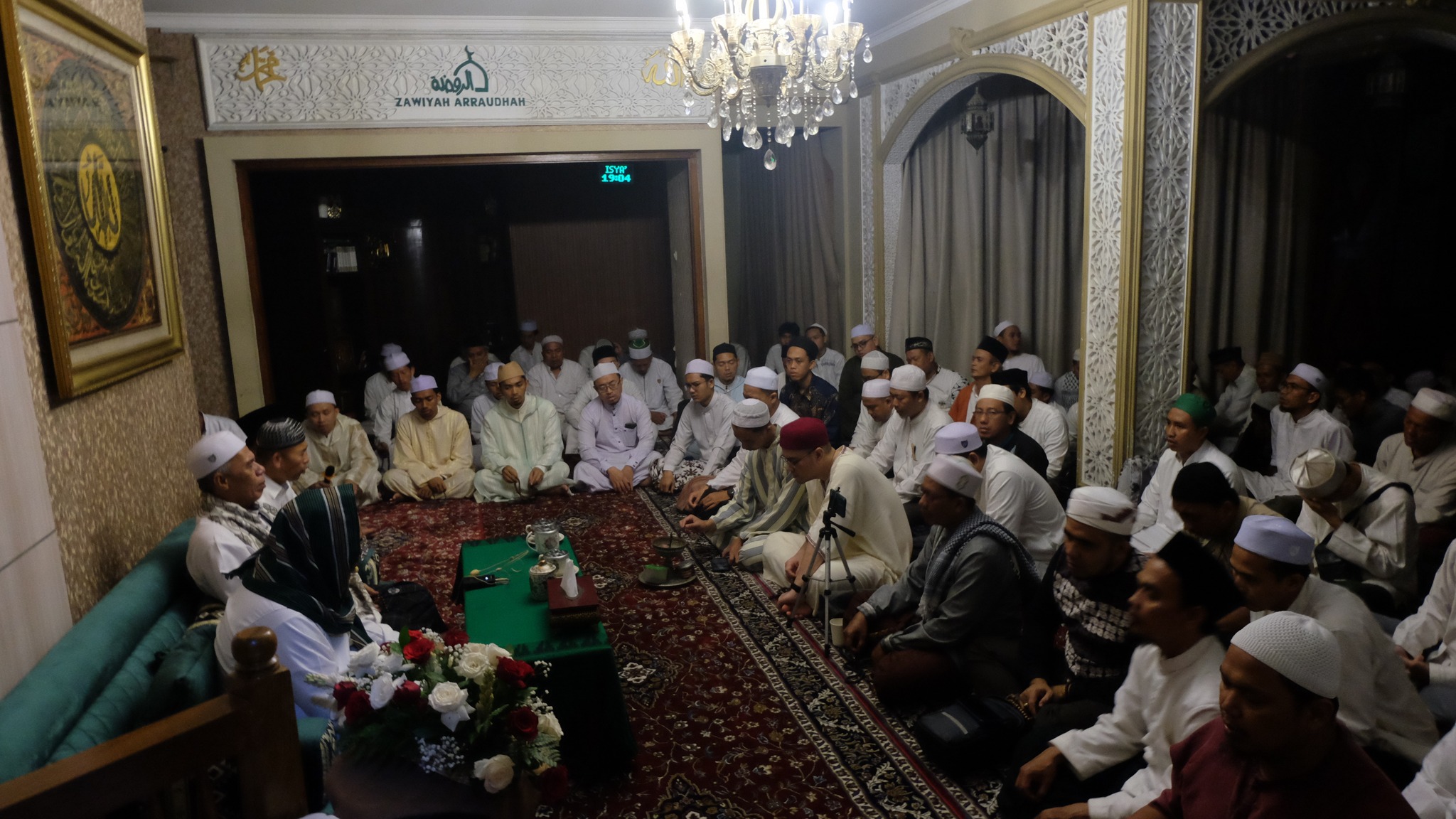 Adab Dalam Thariqah Shiddiqiyyah Darqawiyyah Syadziliyyah