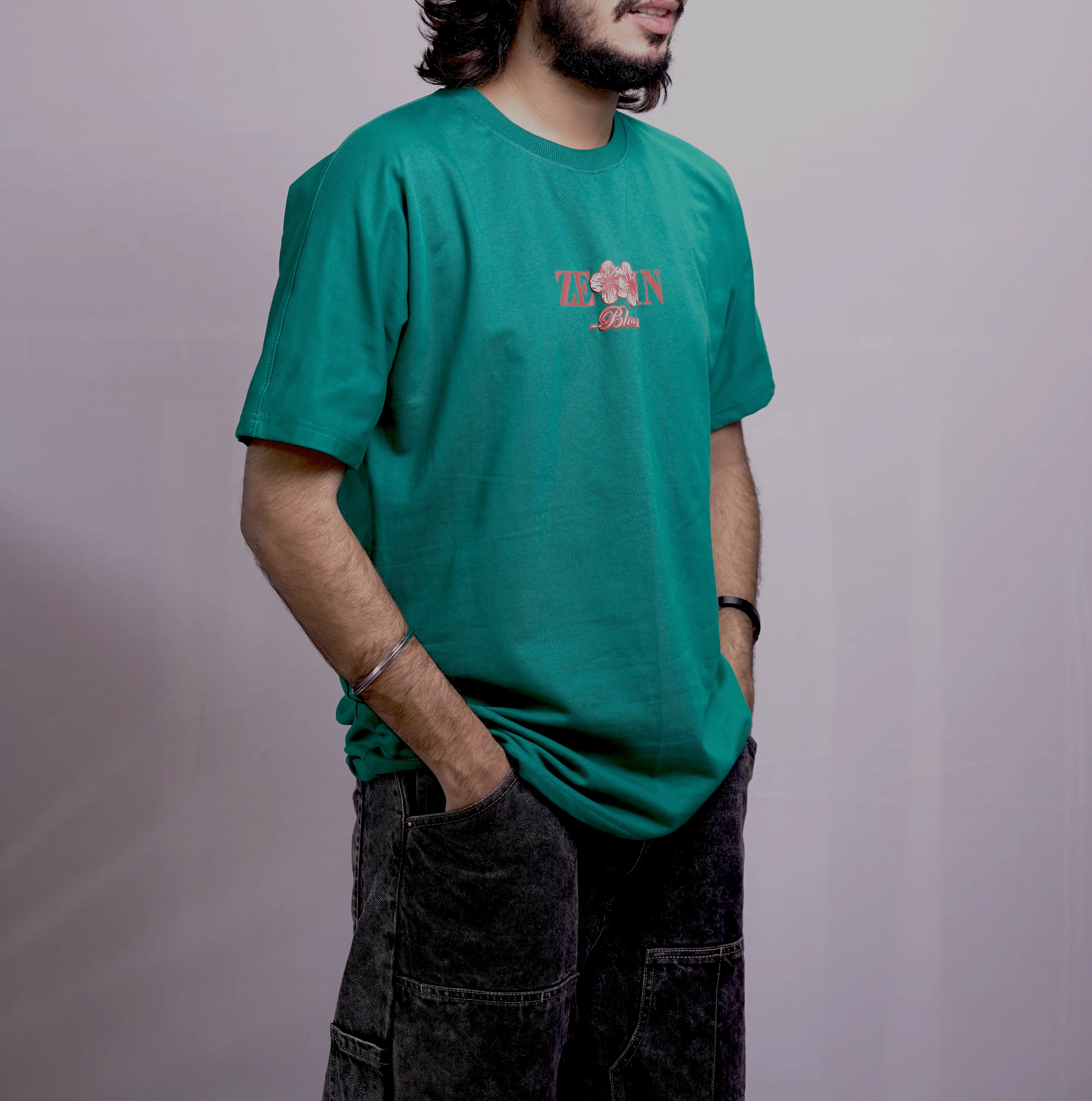 bloom green Tshirt, photo 1 of 4