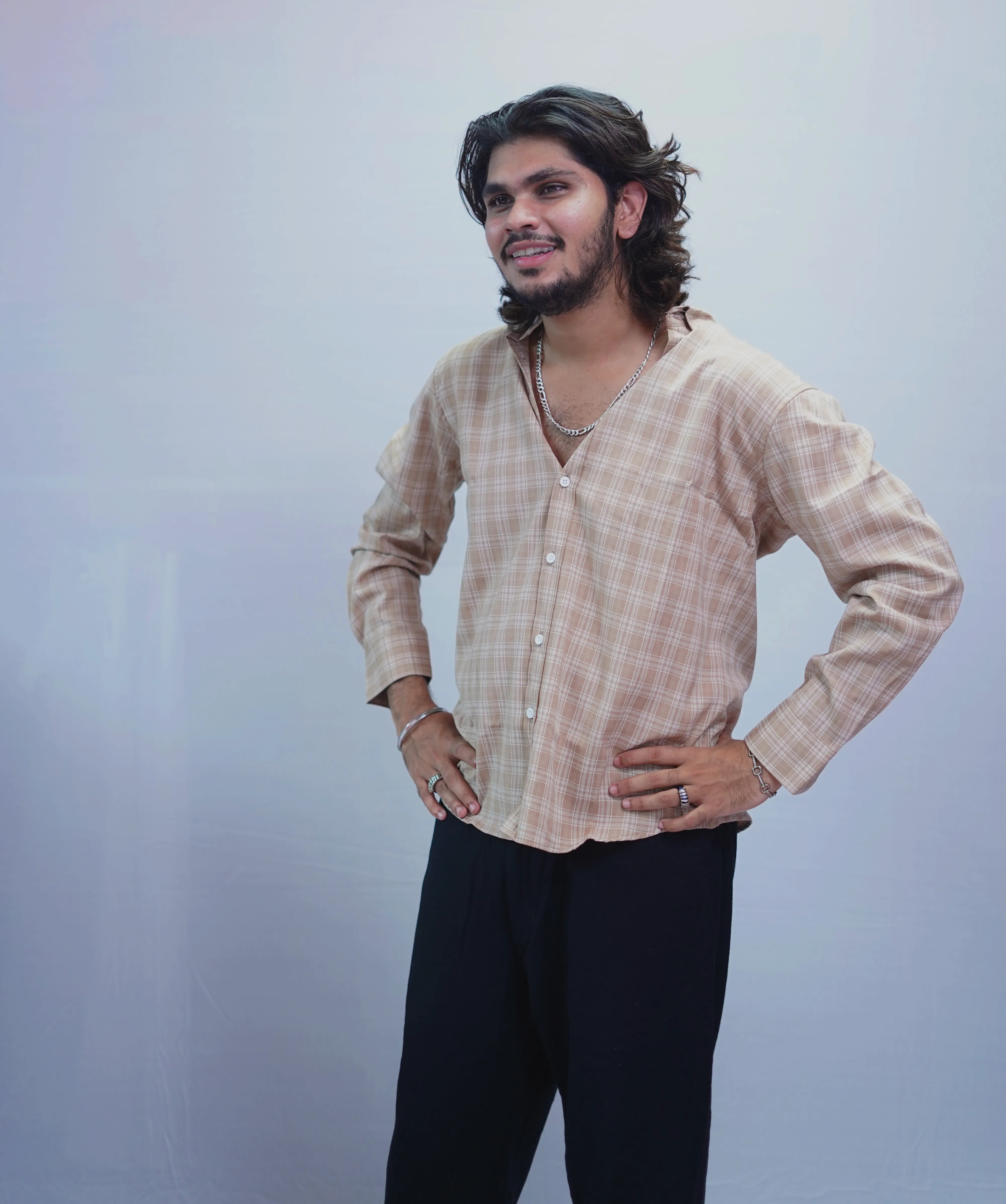 IR CHECKS BEIGE COLOR