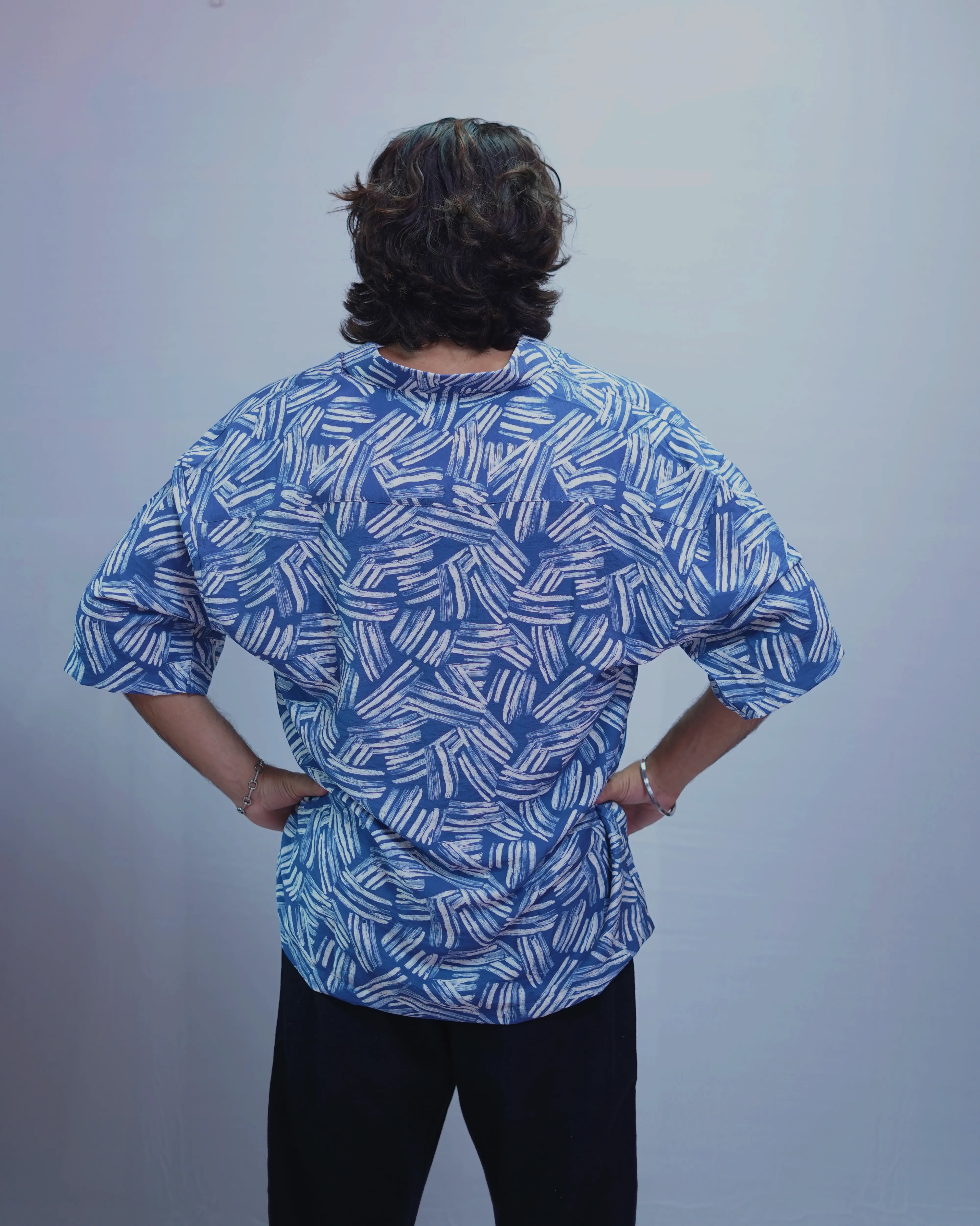 LINEN BLUE  BRUSH PRINTE HALF SLEEVE