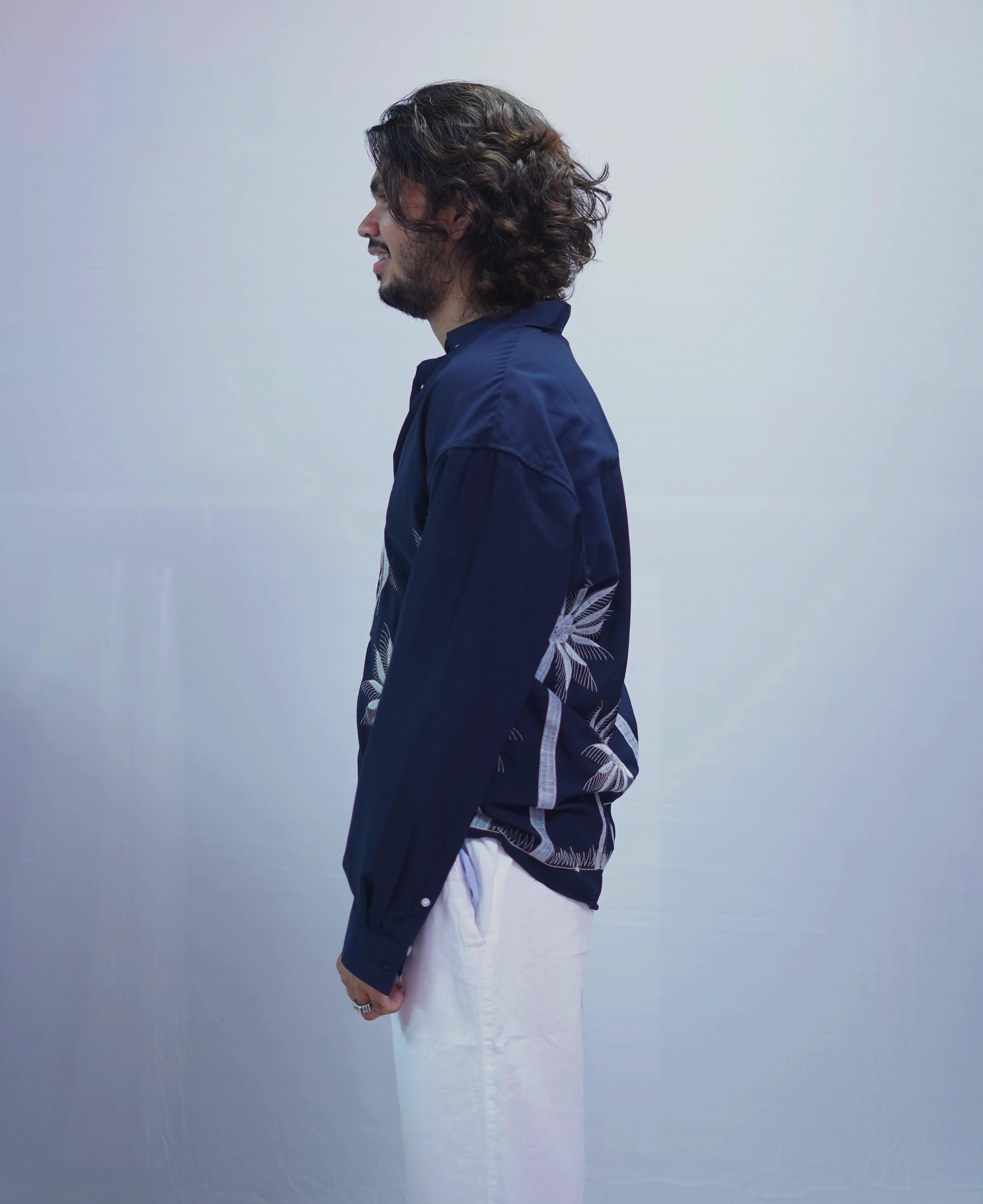 NAVY TREE EMBROIDERY SHIRT
