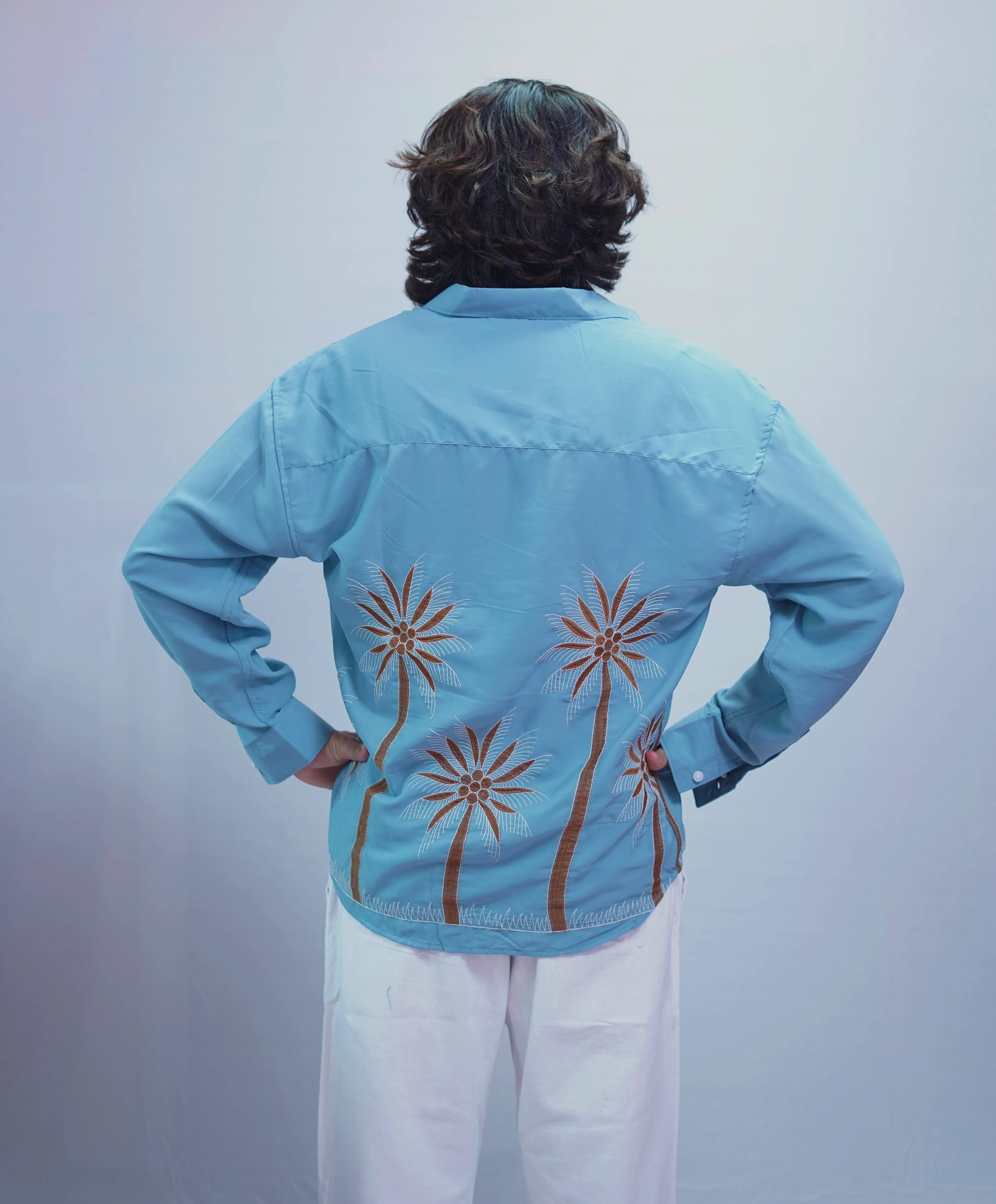 OCEAN BLUE TREE EMBROIDERY SHIRT