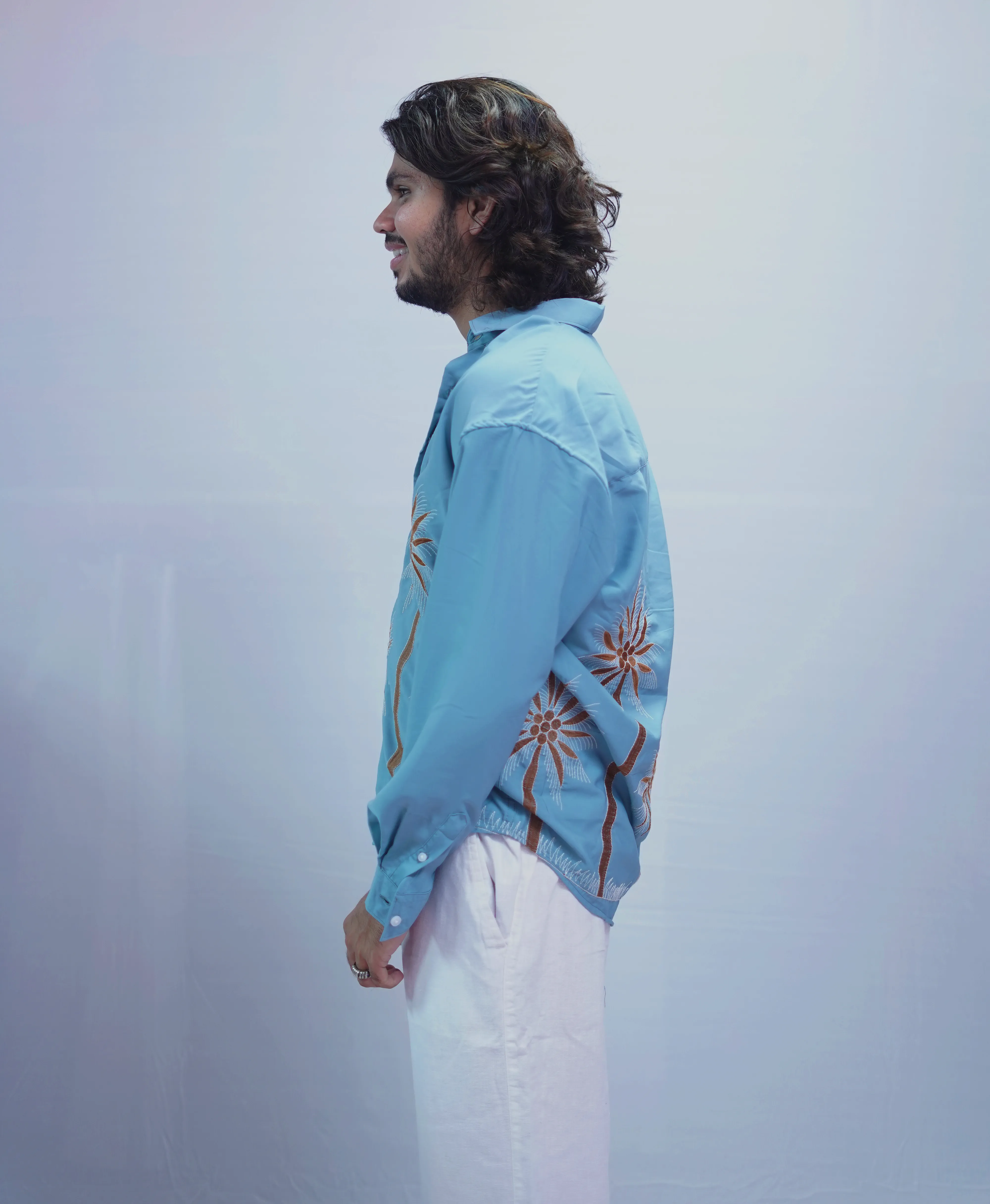 OCEAN BLUE TREE EMBROIDERY SHIRT