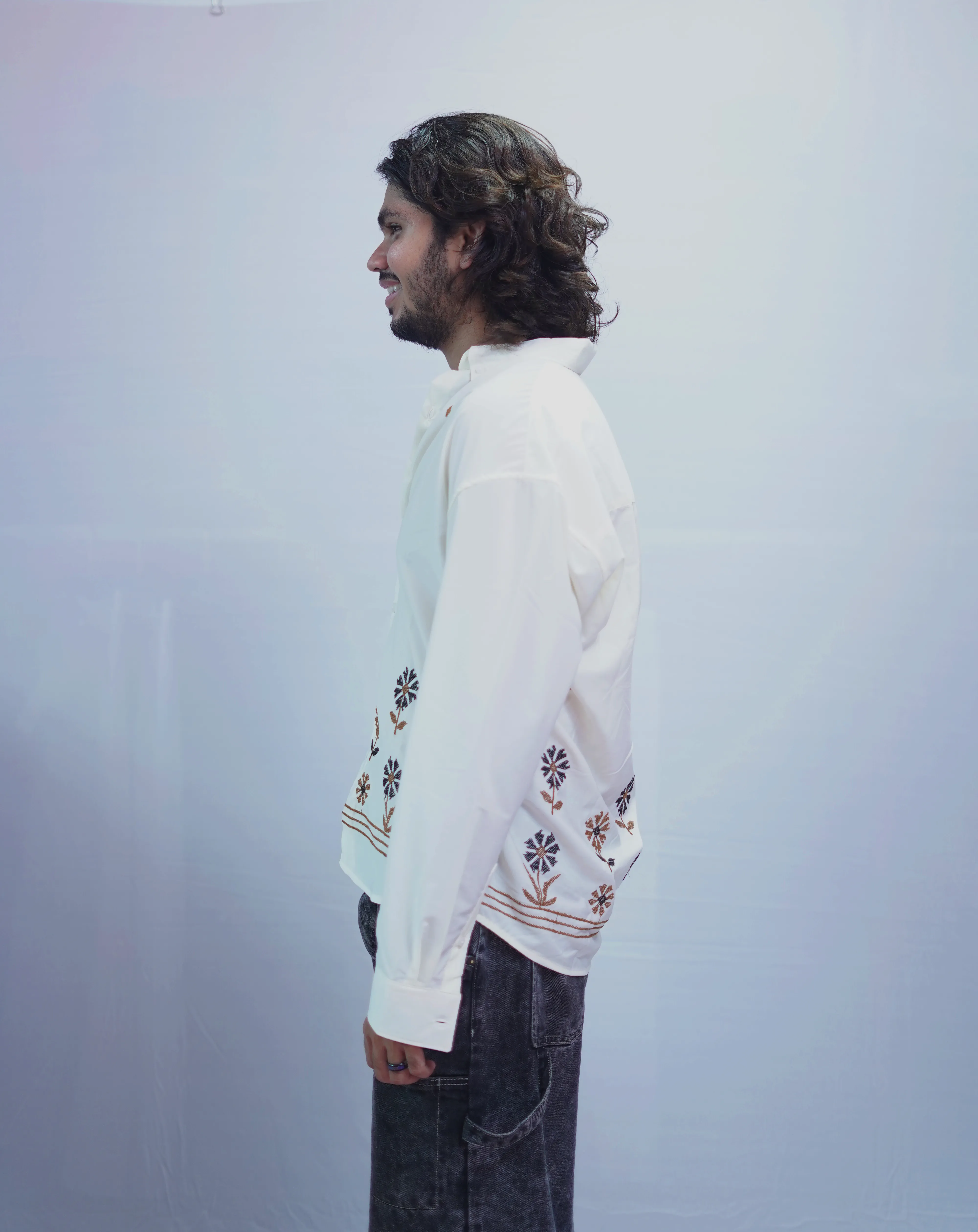 OFF WHITE FLOWER EMBROIDERY SHIRT