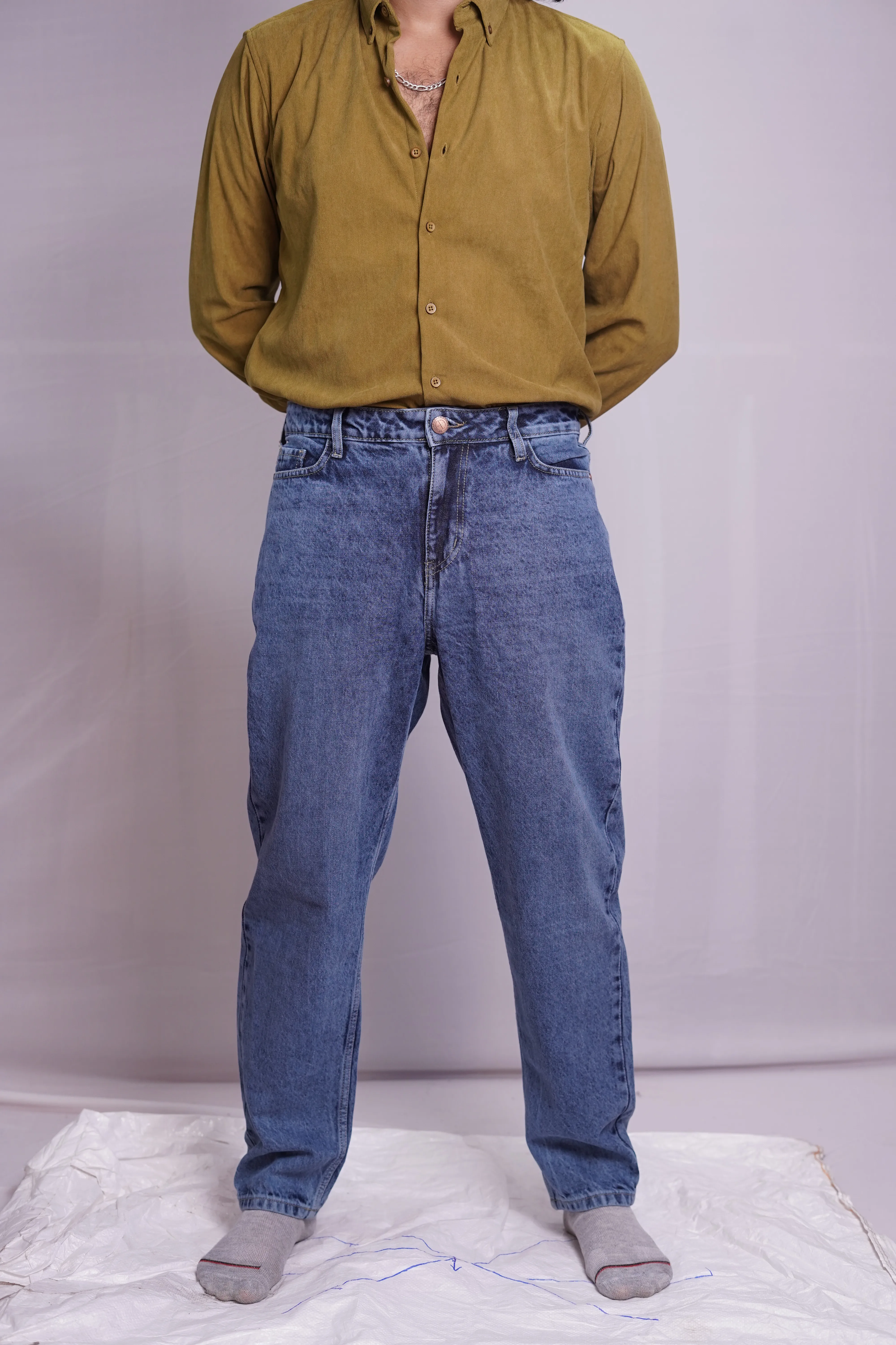 BLUE WASHED MOMFIT DENIM JEAN, photo 2 of 4