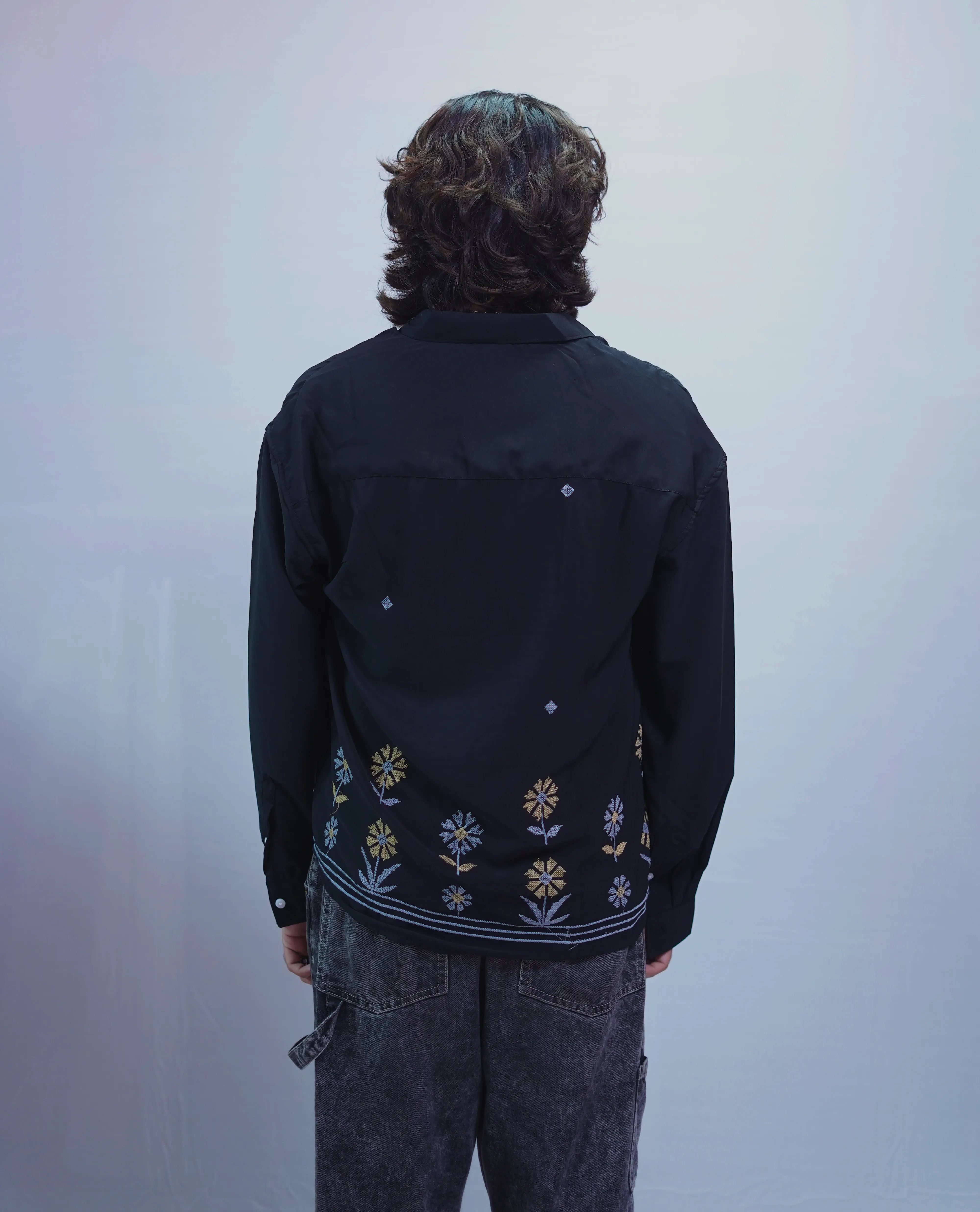 JET BLACK FLOWER EMBROIDERY SHIRT