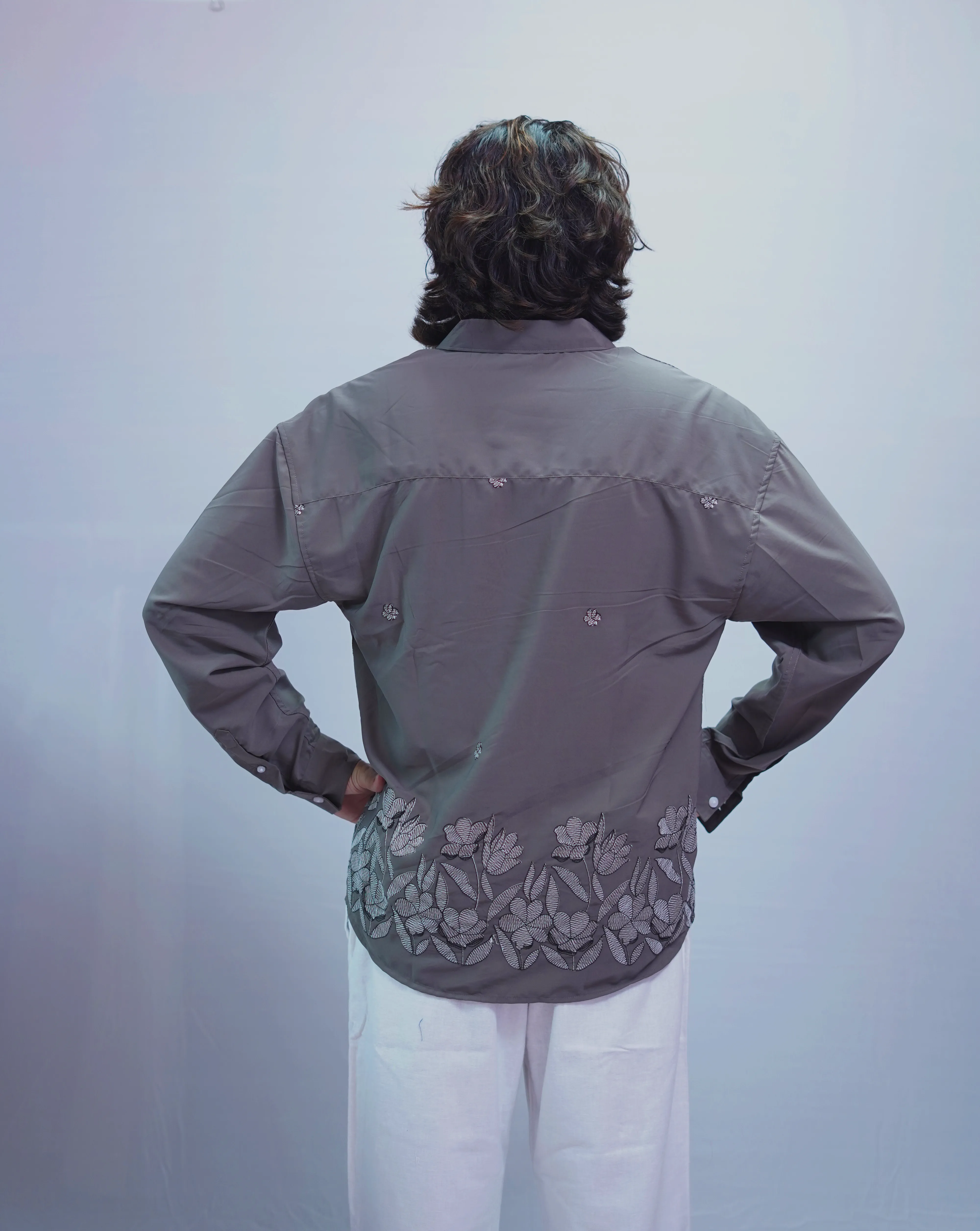SMOKY GREY EMBROIDERY SHIRT