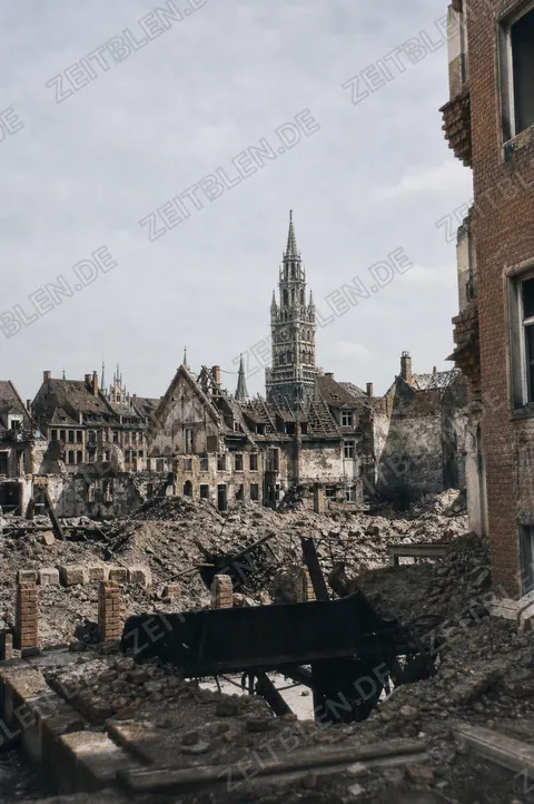 Durchblick vom Färbergraben zum zerstörten Rathaus