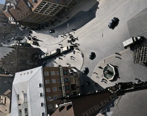 Blick vom Rathausturm auf den Marienplatz