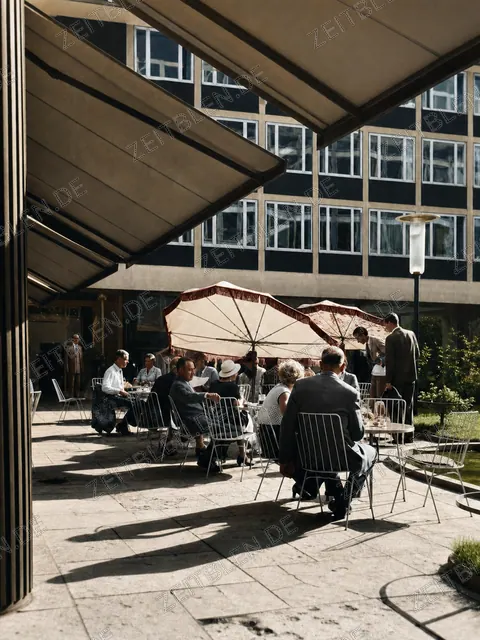 Hofcafe in der Neuen Maxburg
