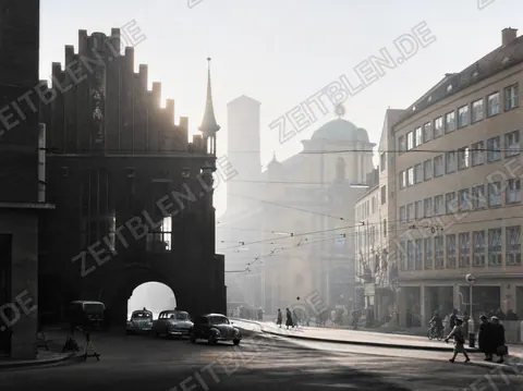 Altes Rathaus in München mit Blick Richtung Tal