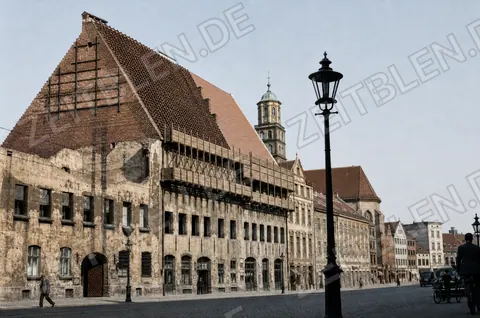 Augsburger Altstadt mit Baustelle und Turmblick