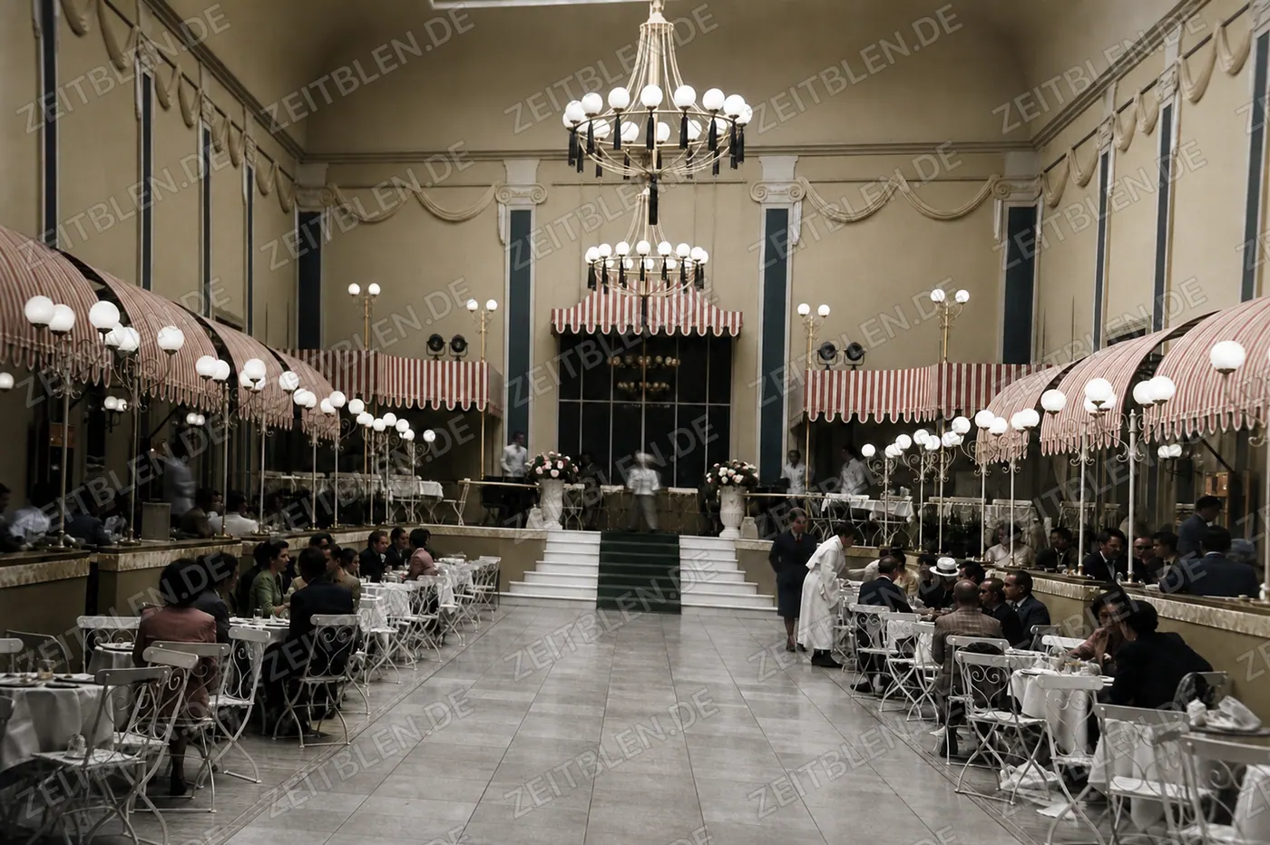 Publikumssaal der Modeschau „Kultur und Mode“ im Haus der Kunst