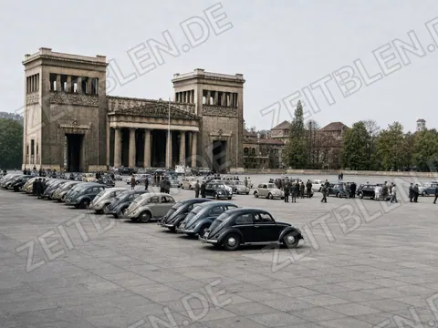 VW-Käfer-Kolonne am Königsplatz vor der Fahrt zum Tegernsee