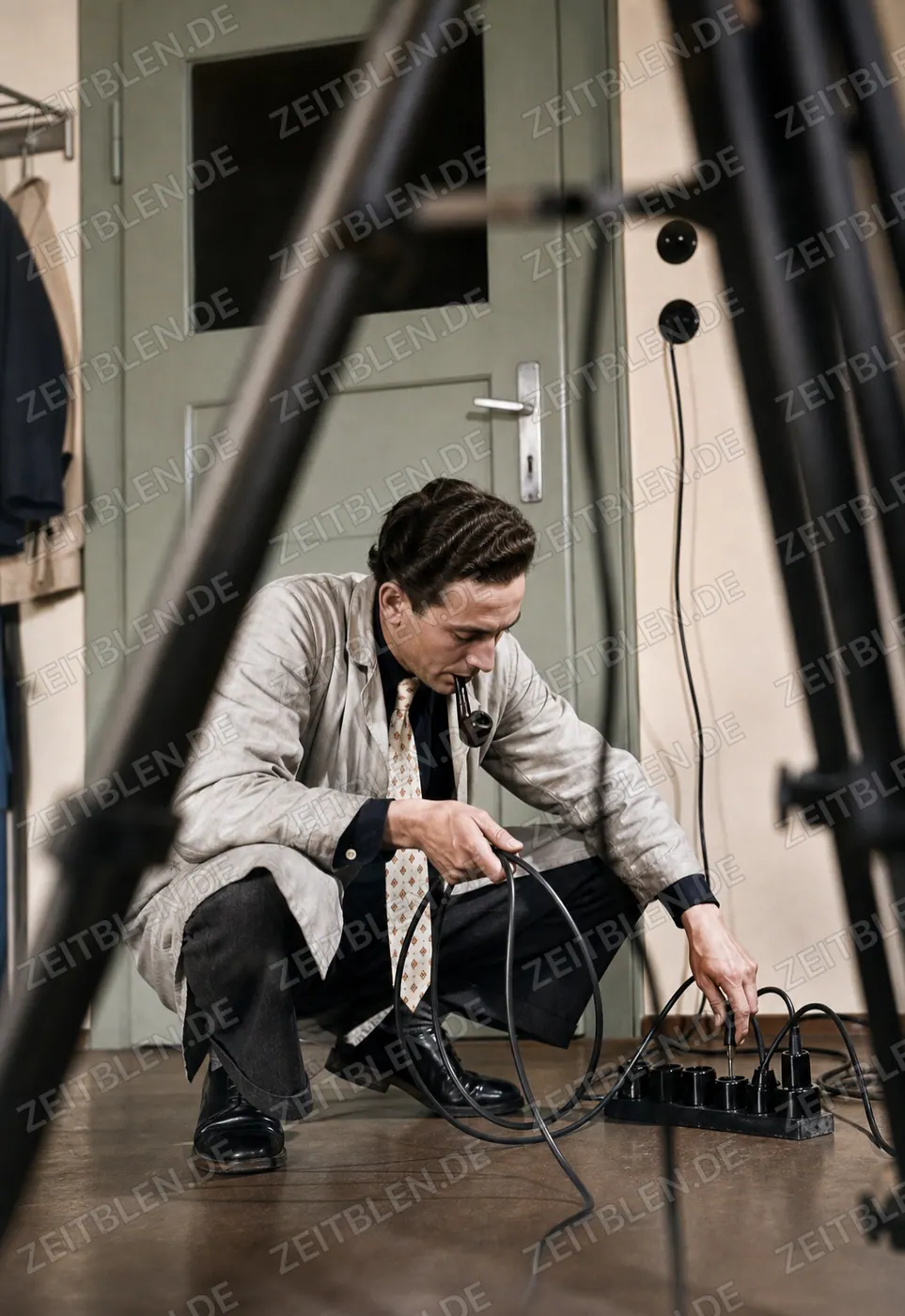 Techniker im Fotostudio der Bayerischen Bildgesellschaft, 21. April 1950